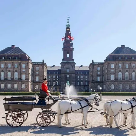 2 Bedroom In Heart Of Vesterbro Appartement *