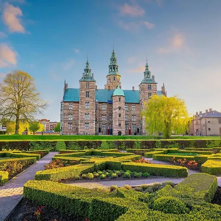 Apartment 2 Bedroom In Heart Of Vesterbro Copenhagen